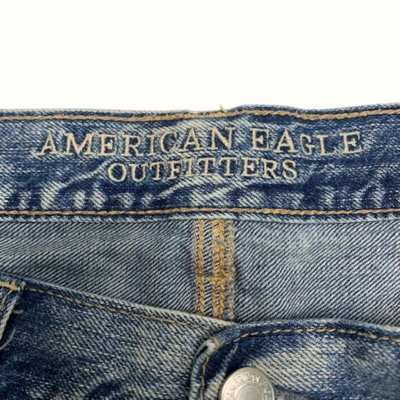 AMERICAN EAGLE Vintage High Rise Jean Shorts - Picture 2 of 4